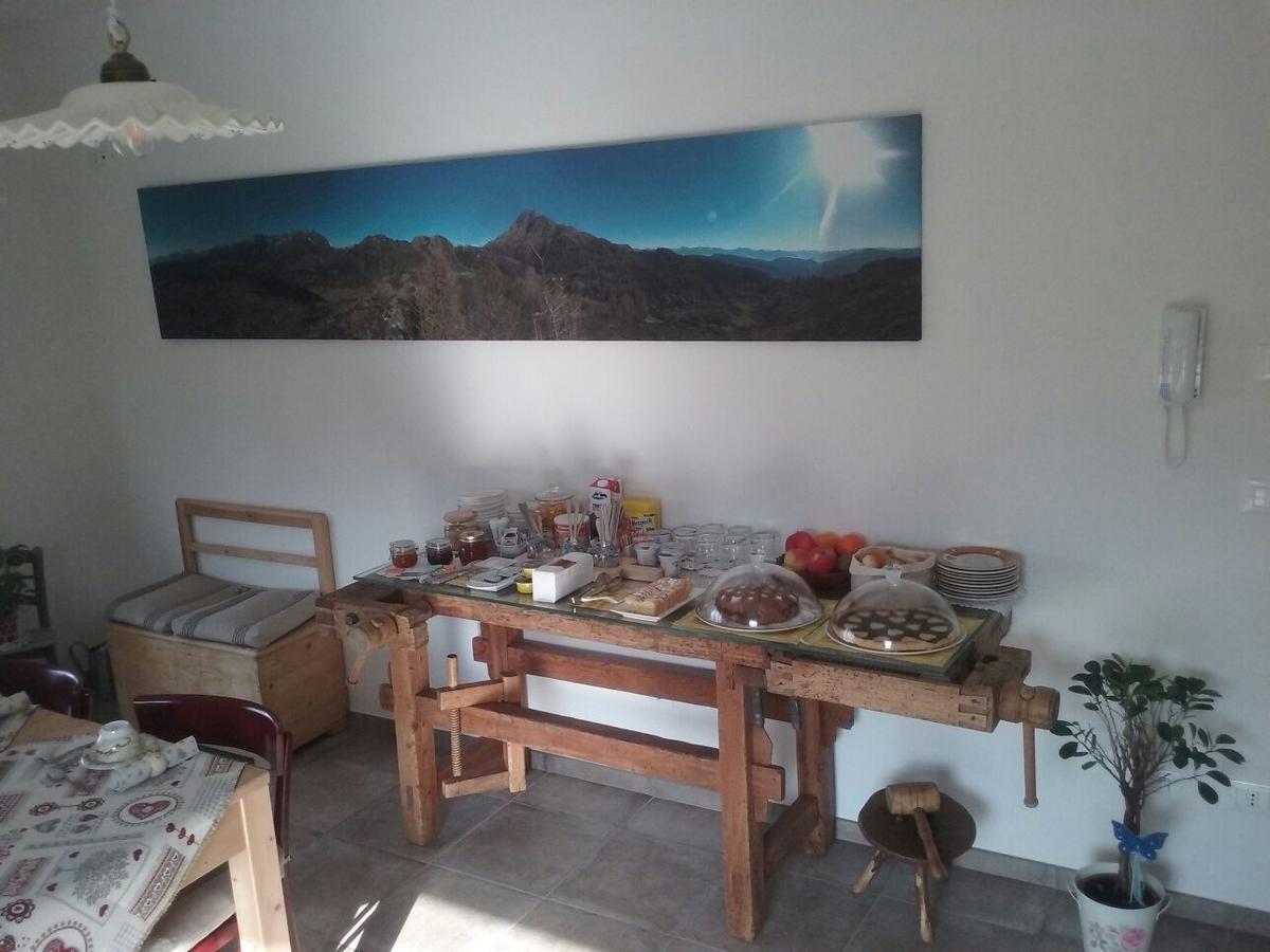 B&B Raina Castelfondo Bagian luar foto